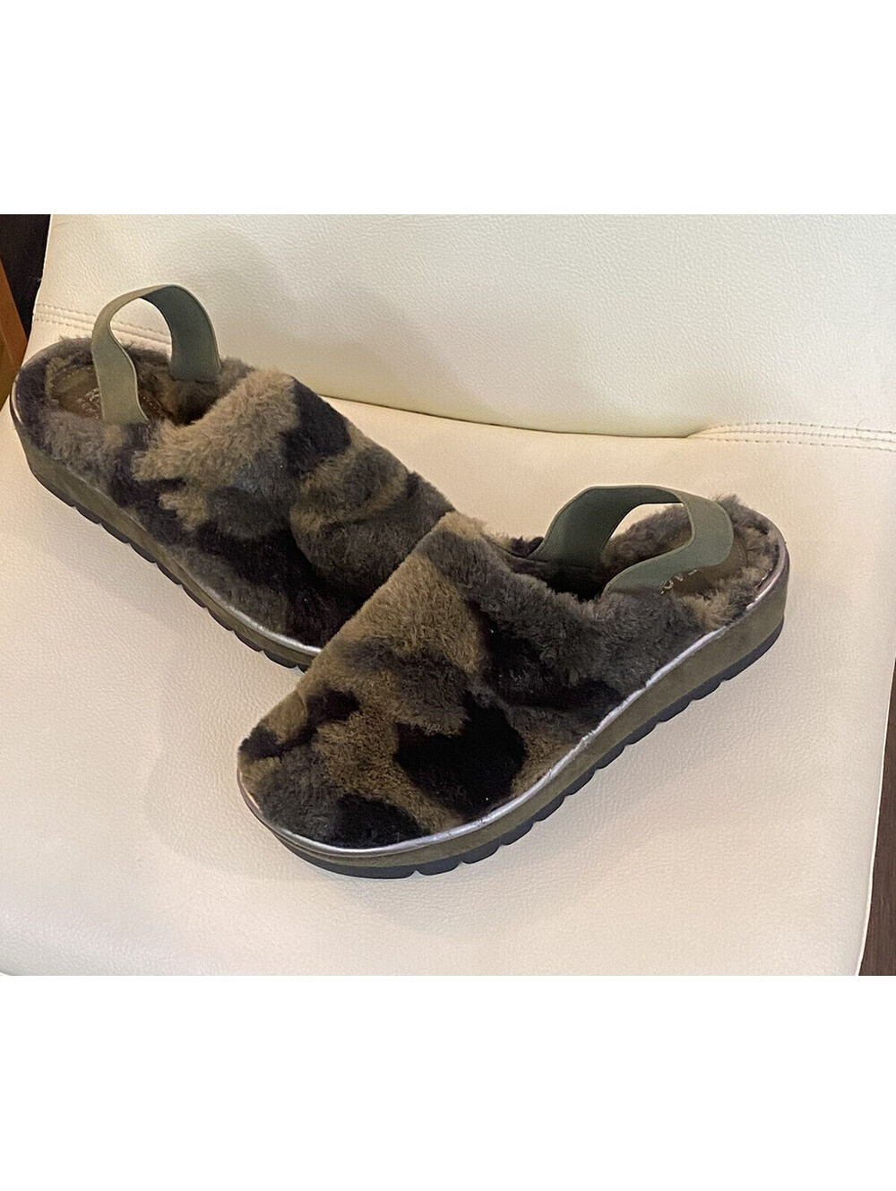 Women’s Kenneth Cole Reaction “Radiate” Slingback Sandals.Olive Camo Cozy Shoe.6
